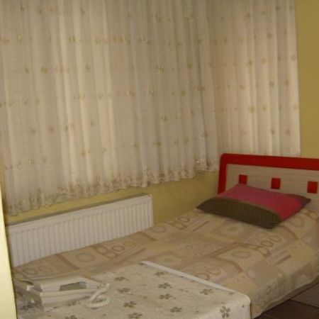 Hotel Sungur Demirci  Exteriör bild